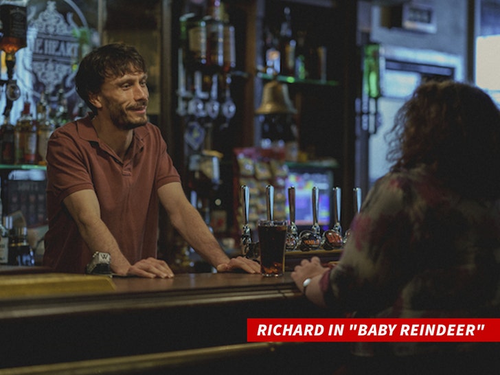 8eef465881614319982750873eb69a5e_md-1 Richard Gadd in baby reindeer