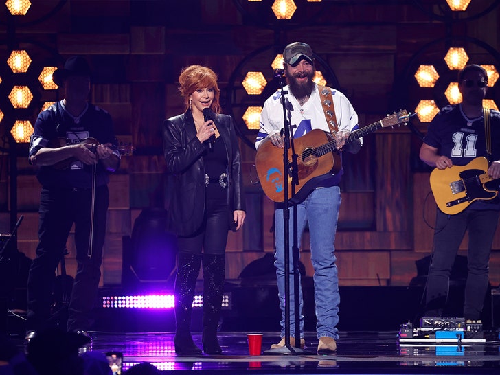 ACM Awards post malone and reba mcentire