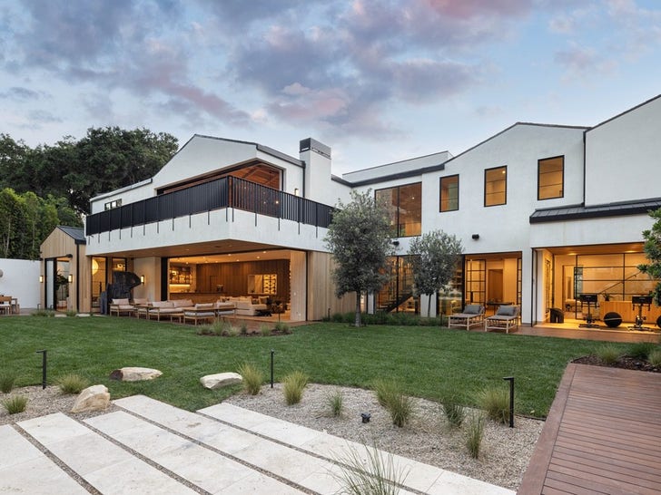 Zedd Snags New Encino Mansion