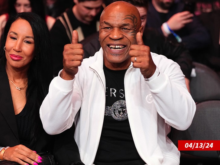 a7517ebf24e44d3b8972f63e24fa2395_md mike tyson