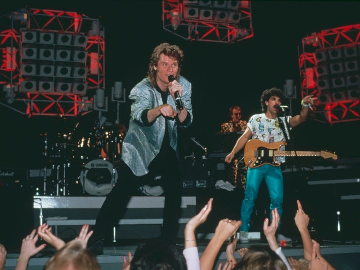 Hall & Oates Performance Photos