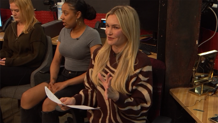 060624_tv_clips_sam_heughan_taylor_swift.01_00_38_28.Still001