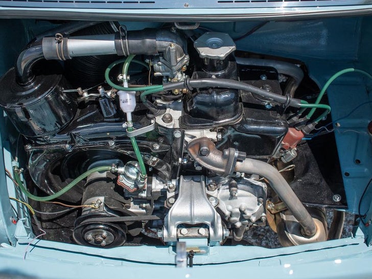 0606-Sydney-Sweeney-1973-Fiat-Jolly-primary-3