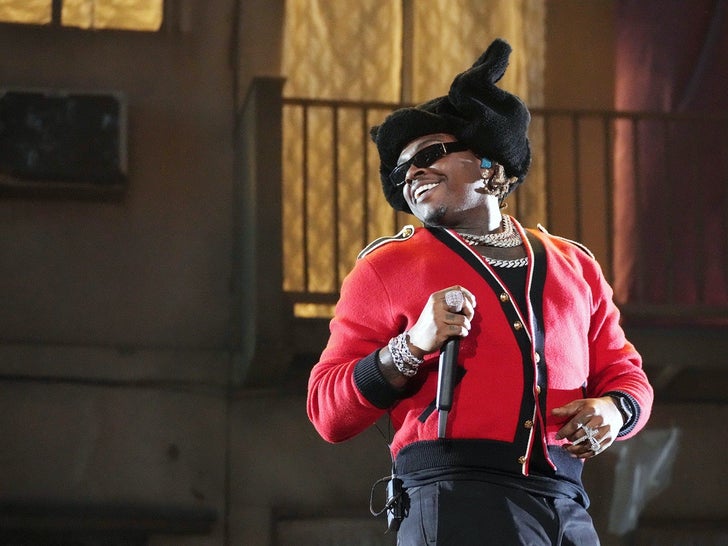 Gunna Performance Pics