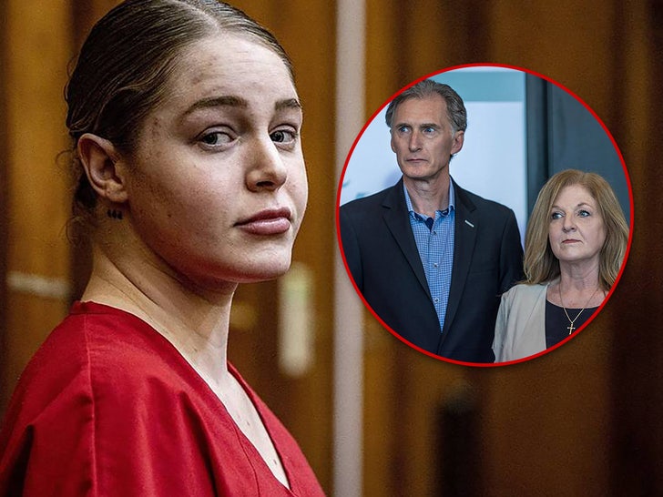 courtney clenney main