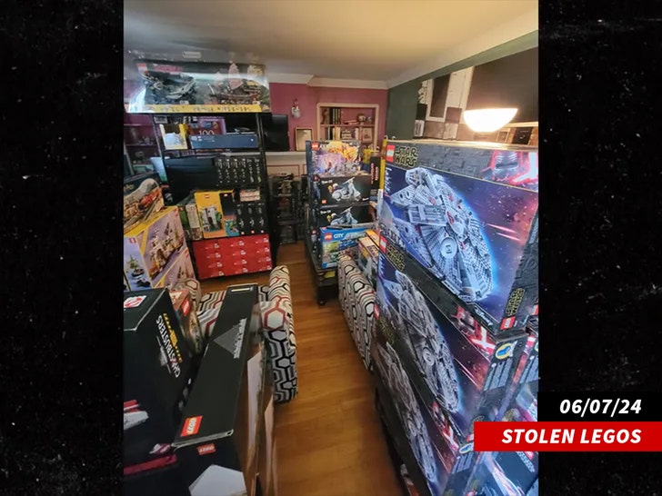 stolen legos no credit 3