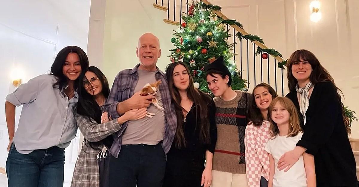 Photo of Bruce Willis and family