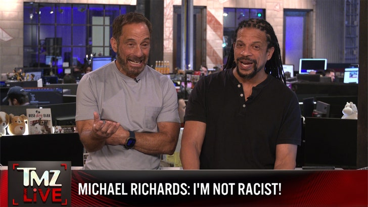 c23aae8dd9bf4392a9e2dfc98fcd02c8_md-1 052324_tmz_live_michael_richards_kal