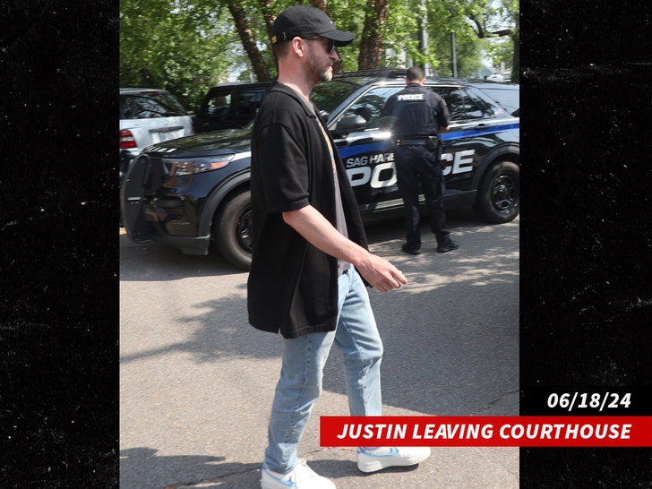 justin timberlake leaving police station