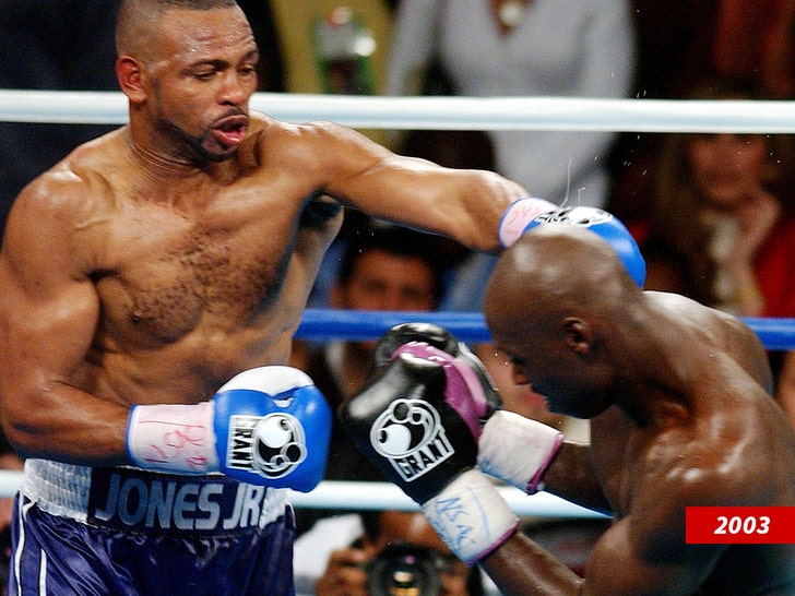 cac303c316dc41b5b9eacdc89f7c558e_md 0624 roy jones jr. 2003 sub getty