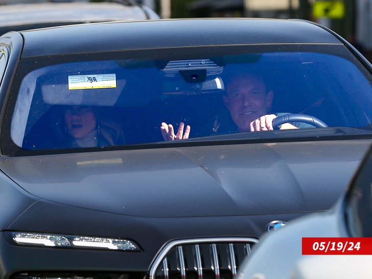 Ben Affleck jennifer lopez driving