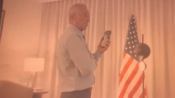 ddb2dadad4ca49f49fd2cb31b6d7a9d5_md 071624_rfk_trump_call_kal