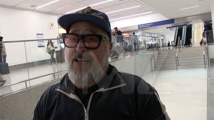 052124-andrew-zimmern-kal