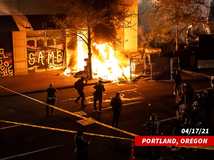 e60811678b57455288ba4ce85cda5e02_md portland oregon