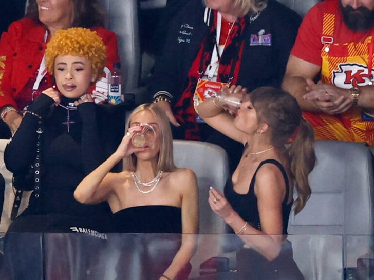 Inside Taylor Swift's Super Bowl Suite