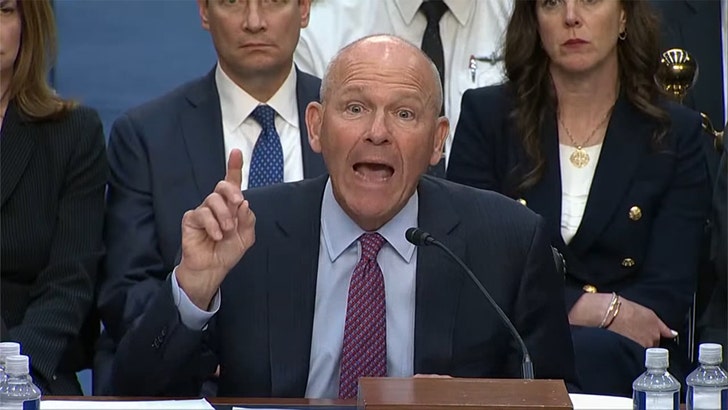 e9d9e017f768479398aea79fc43764cc_md 061824-dave-calhoun-kal