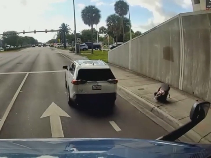 f0d34d4f37f148a49bad93a4b3fd61ec_md 07022-carjacking-primary-5