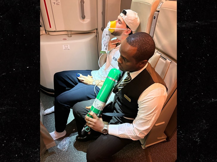 JACK FOWLER cashew nut allergic reaction on plane