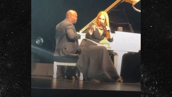 f21dee4a7fd6422f98876cc3709dc3b9_md-1 060224_adele_kal