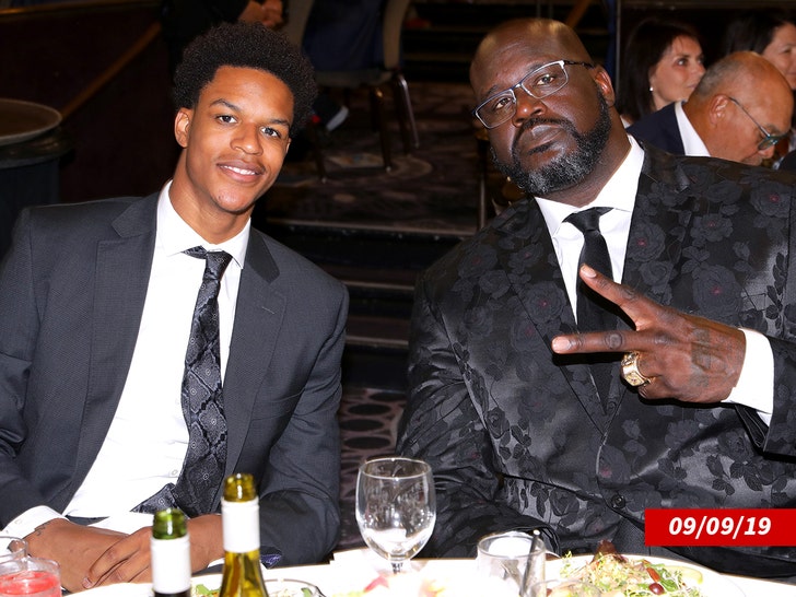 f3c2cb29784146e5973c7bb51b2a0934_md shaq with shareef oneal