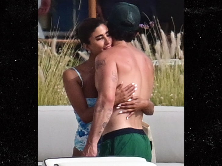 0610-Joe-Jonas-Mystery-Girl-Sub2