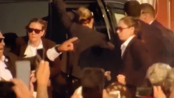 f7d64068ac064e7e90073e153684603c_md-2 071624_female_secret_service_agent-kal