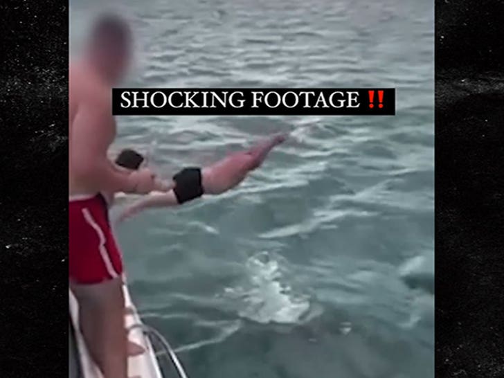 052224-bodyslamming-whale-1