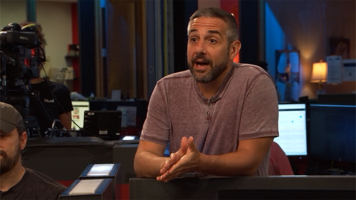 fed015b99aaa4b53bb5d03ef0e889dfa_md 071624_tv_clips_trump_doctor_ear_injury.01_00_18_11.Still001