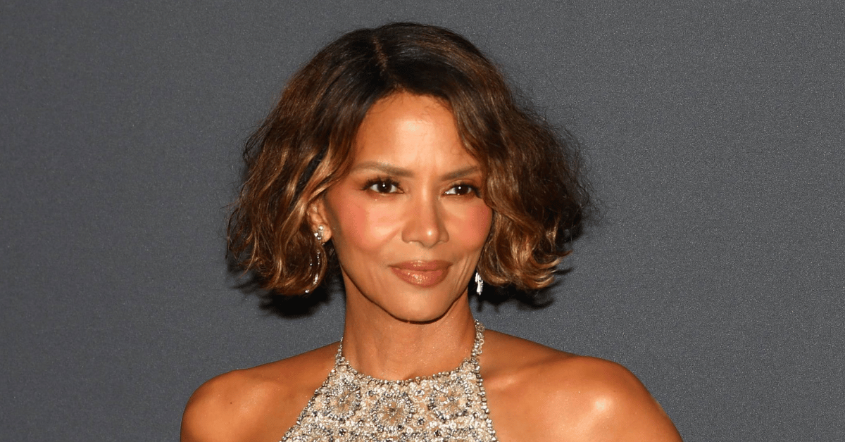 halle-berry-slams-gavin-newsom-veto-california-menopause-bil-2-1764882149320 Photo of Halle Berry