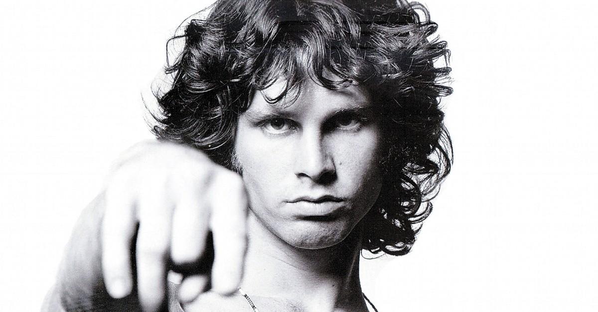 how-little-house-on-the-prairie-star-helped-wildman-jim-morrison-go-on-the-run-from-cops-during-crazed-road-trip5-1764779061577 Photo of Jim Morrison