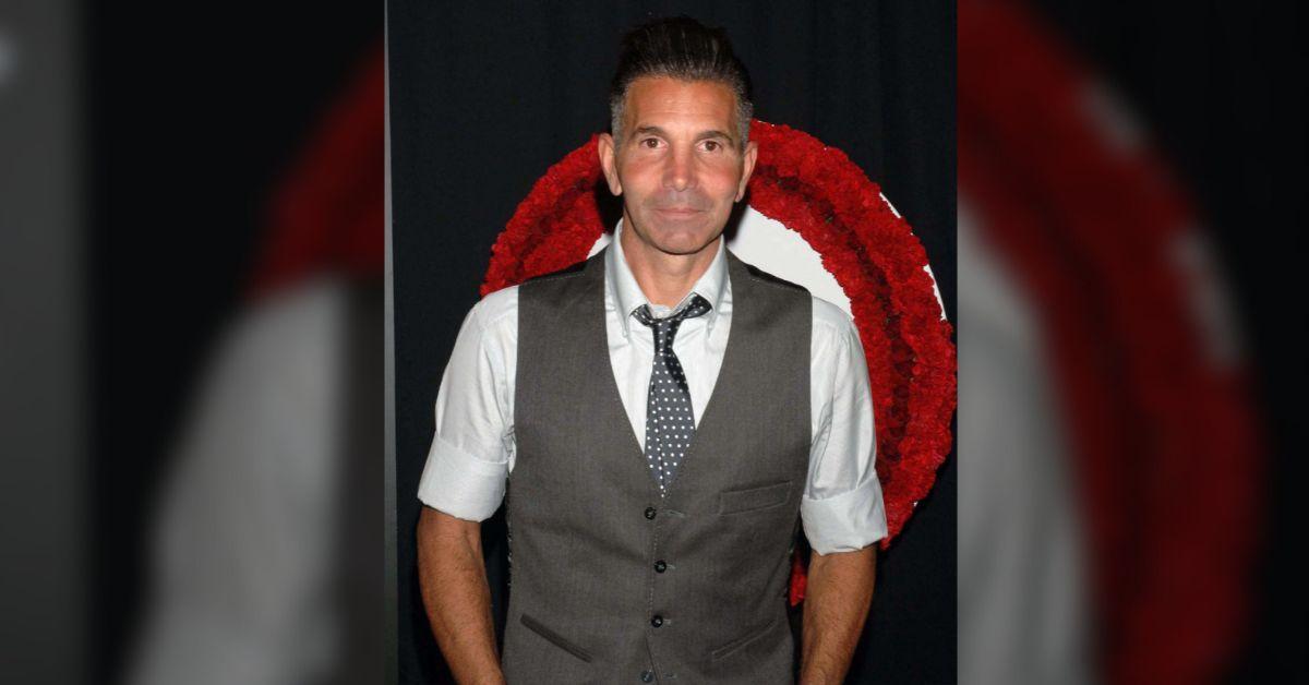 lori-loughlin-mossimo-giannulli-years-betrayal-1-1762760102522 Friends blame Mossimo Giannulli for the collapse of his 28-year marriage to 'Full House' star Lori Loughlin.