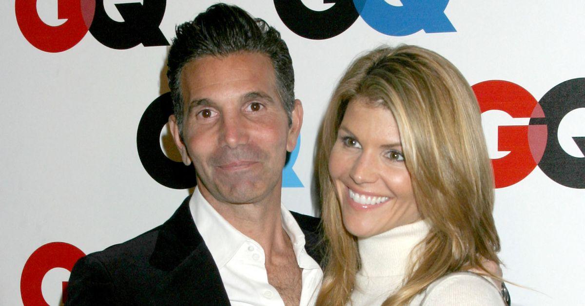 lori-loughlin-mossimo-giannulli-years-betrayal-3-1762760177685 Insiders Loughlin still hopes for therapy with Giannulli despite his alleged infidelity and emotional distance.