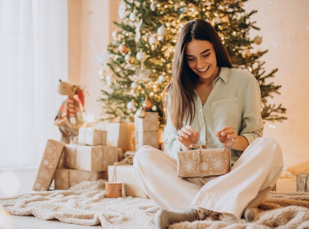 Shop - Gifts For Her - Hero Image