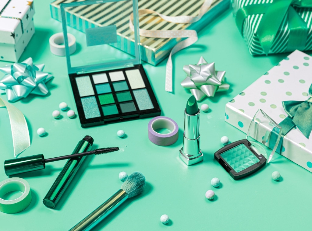 Shop Best Holiday Beauty Gift Sets