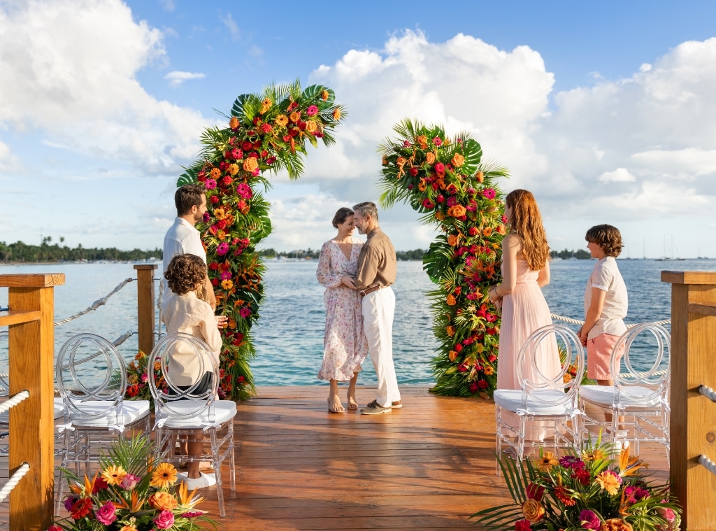 Shop Hilton All-Inclusive Resorts for Weddings
