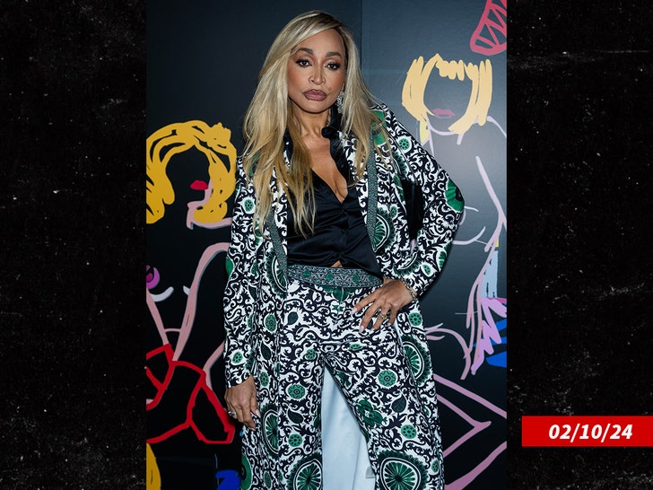 031e7eeabf434420bb6b1a6706f93763_md-1 Karen huger