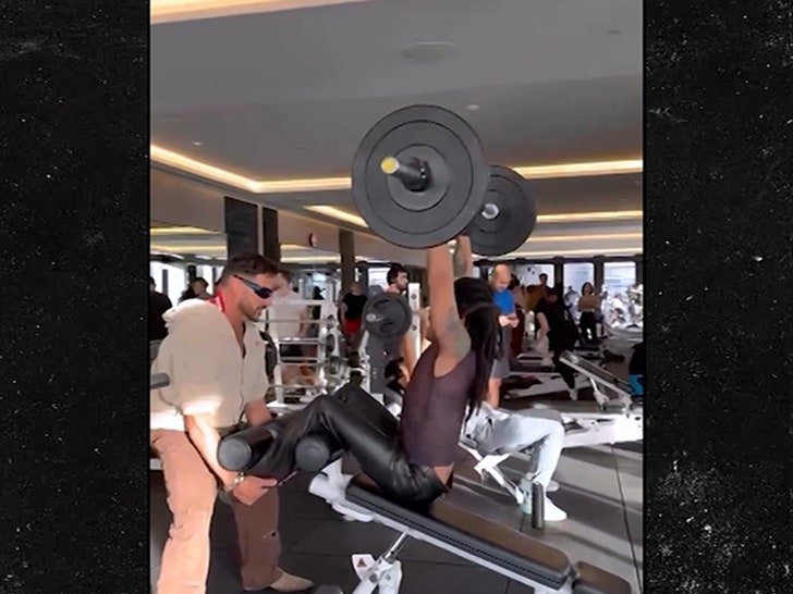 041024_lenny_kravitz-sg1