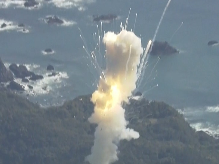 06c4aa601cc94a1e9caa0a8d46051ca8_md 031324_japan_rocket_sg3