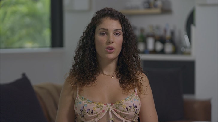 09b8bcc2e8d3419fb843a09f4666381a_md 020924_onlyfans_promo_drugs_kal