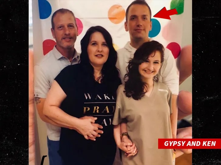 0cc3ce018d74482b93370e421b62036b_md Gypsy Rose and Ken