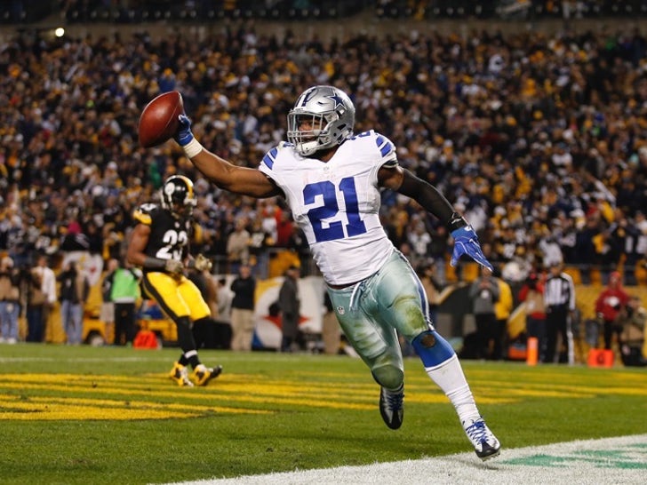 Ezekiel Elliott -- On the Field