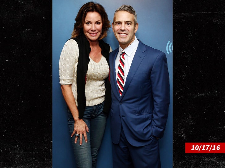 12c31960868e4451b1a4a74088dad549_md Luann De Lesseps and Andy Cohen sub