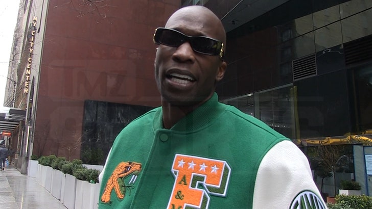 030524_chad_ochocinco_kal
