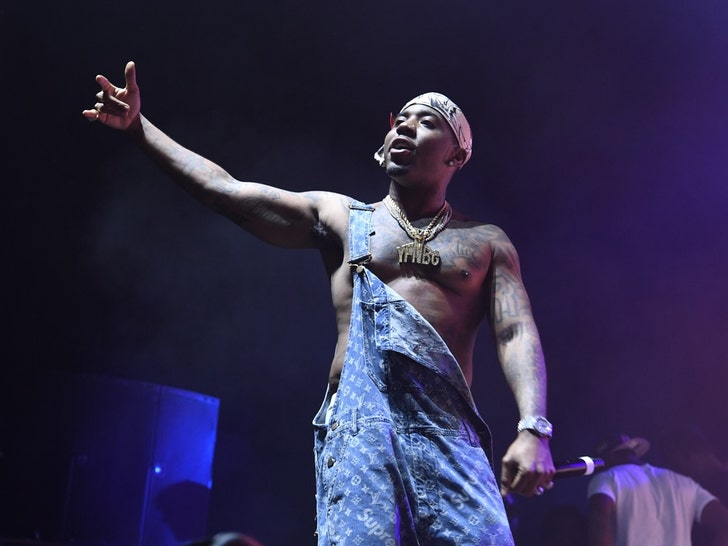 YFN Lucci Performing Photos