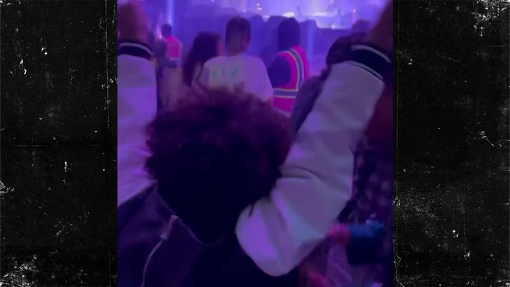 122723_travis.scott_kal