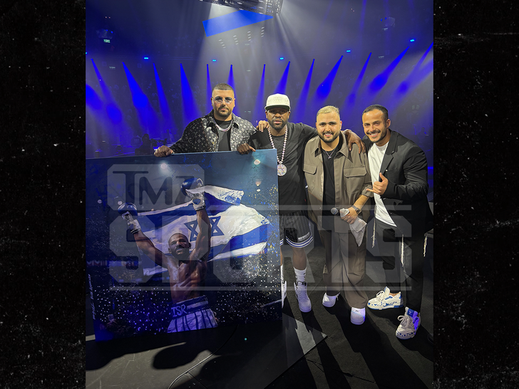 Floyd Mayweather Goes To Israel