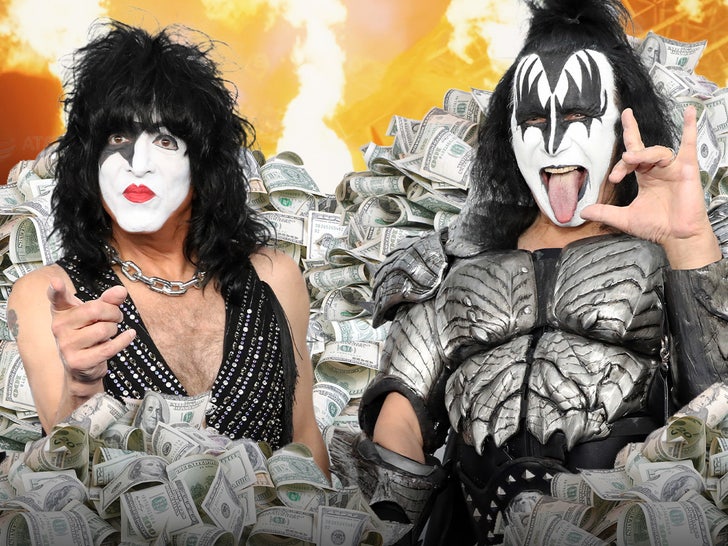 _KISS Main Gene and Paul Only_Main