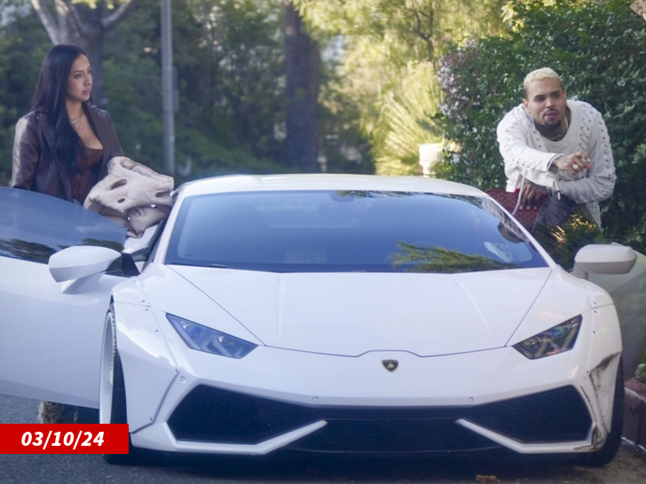Chris Brown lambo crashed