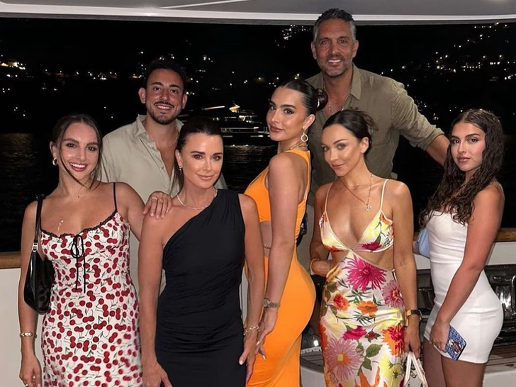 Kyle Richards Family Photos