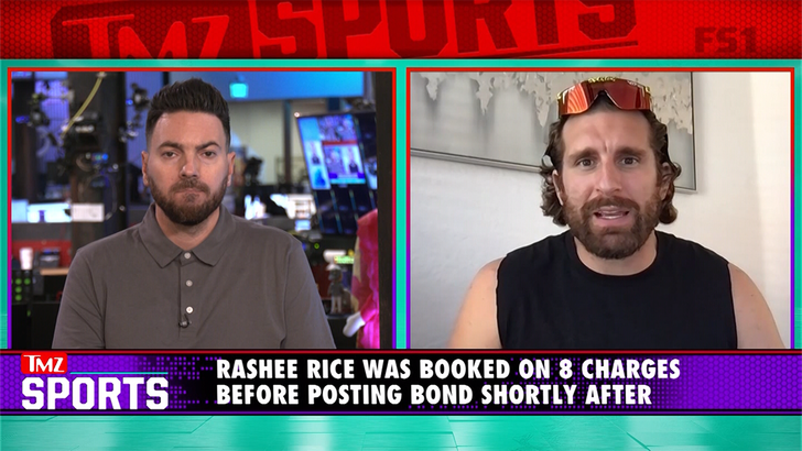 041224_tmz_sports_sat.01_02_01_16.Still023